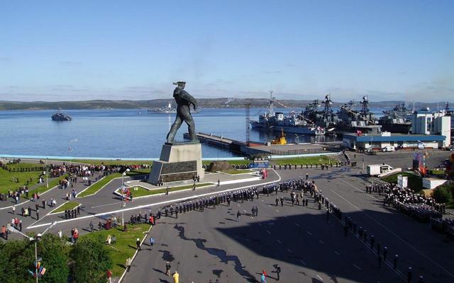 Monument to the Heroes of Severomorsk